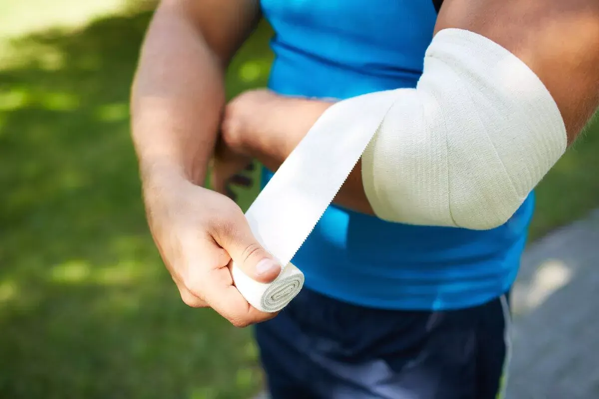 Elbow Pain Treatment Near Me in Newark, DE. Chiropractic Care For Elbow Pain Relief.